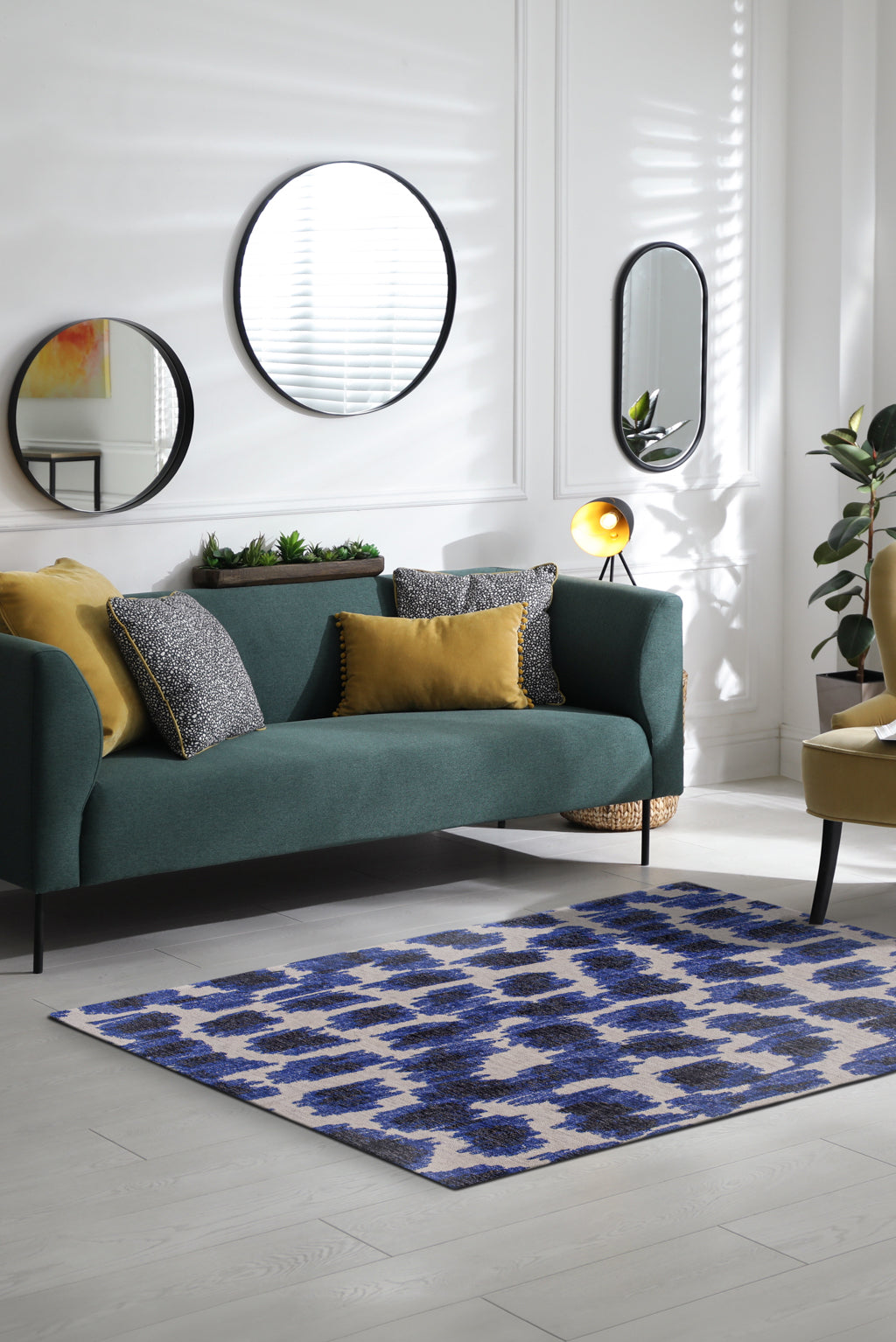 TAPIS - COLLECTION IKAT FEATHER - DESIGN SUMMER BLUE